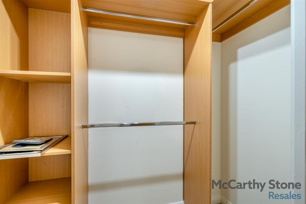8635746-interior11.jpg