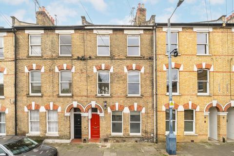 Flat B, 37 Tunstall Road, London, SW9 8BZ