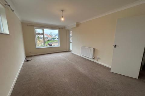 2 bedroom flat to rent, Langdon Road, Poole BH14