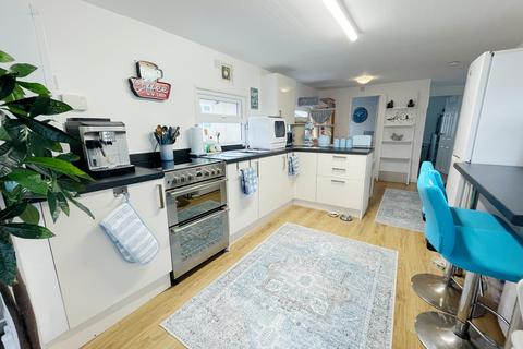 1 bedroom park home for sale, Iford Bridge Home Park Old Bridge Road, Bournemouth, BH6 5