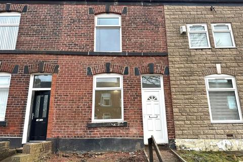 2 bedroom terraced house to rent, Hilton Street, Bury