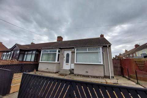 2 bedroom semi-detached bungalow to rent, Dene Road, Hartlepool TS27