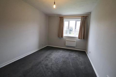 2 bedroom flat to rent, Bordeaux Close, Duston, Northampton, NN5