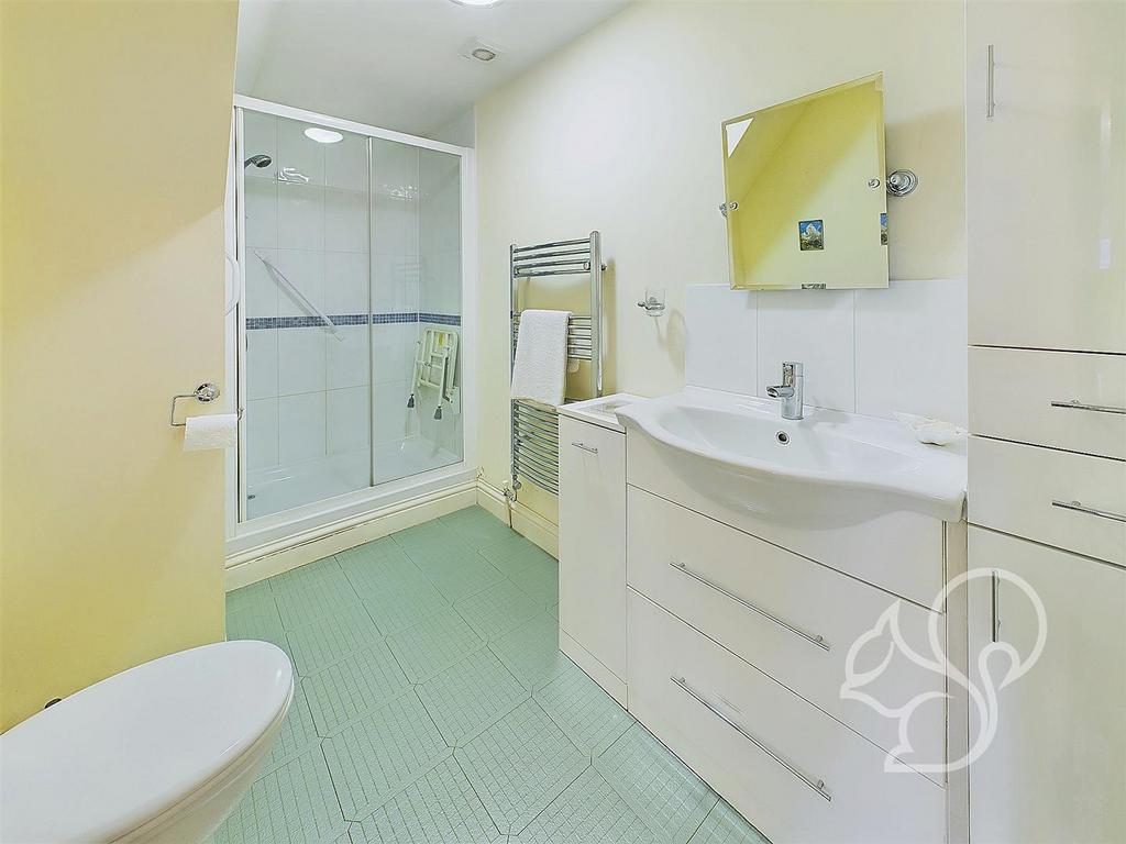 Ensuite