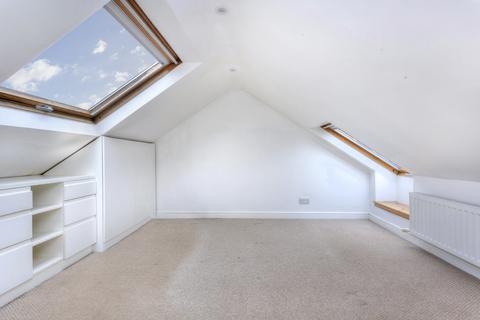 2 bedroom flat to rent, Lucerne Road, Brighton, BN1