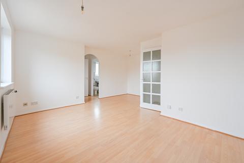 Studio for sale, Carew Court, New Cross SE14