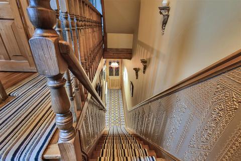 15 Cameron Grove, York, YO23 1LE