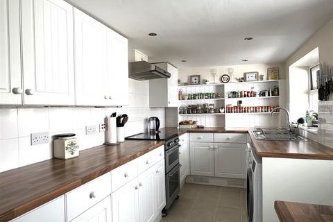 80 Bodmin Road, St Austell, PL25 5AG