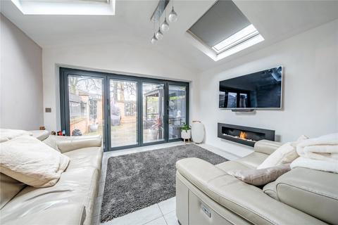 25 Sherbourne Drive, Leeds, LS6 4QX