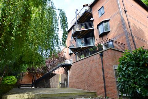 2 bedroom ground floor flat to rent, Cavendish Place, Cavendish Crescent South, Nottingham, Nottinghamshire, NG7 1ED