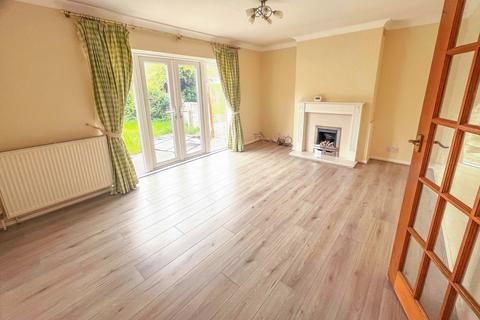 4 bedroom semi-detached house to rent, Winds Point, Hagley, Stourbridge, West Midlands, DY9
