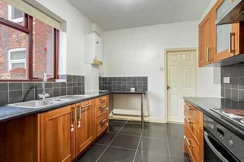 3 bedroom semi-detached house for sale, Ropery Road, Gainsborough, DN21