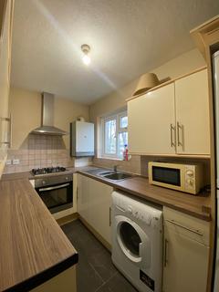 2 bedroom maisonette to rent, Oakleigh Close, Whetstone, London, London, N12