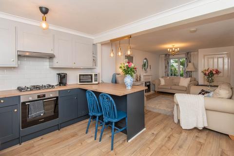 18 Baker Street, Dinnington, Sheffield, S25 3RU