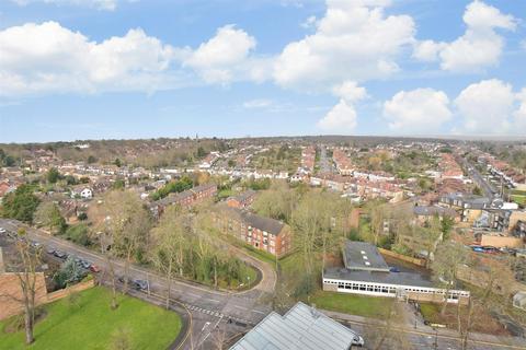 1 bedroom apartment for sale, Woodford Green, Woodford Green, Essex