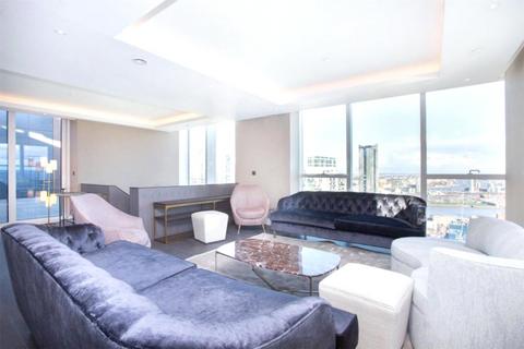 3 bedroom apartment to rent, Maine Tower, 9 Harbour Way, London, E14