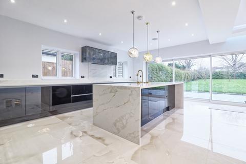 undefined, Parkstone Avenue, Hornchurch, RM11