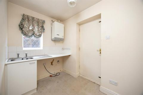 52 Marina Drive, Staverton, Trowbridge, BA14 8UR
