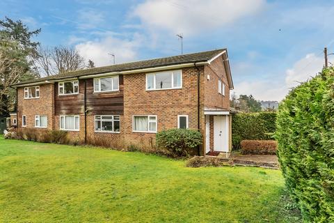 2 bedroom apartment for sale, Bluehouse Lane, Oxted, Surrey