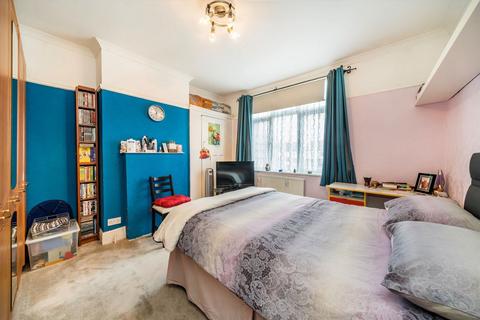 63 Moffat Road, London, SW17 7EZ