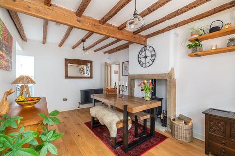 6 Main Street, Esholt, Shipley, BD17 7QZ