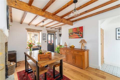 6 Main Street, Esholt, Shipley, BD17 7QZ