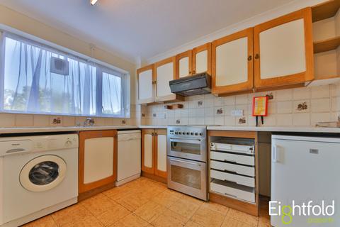 4 bedroom terraced house to rent, Egginton Road, Brighton