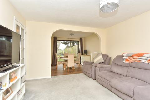 3 bedroom semi-detached house for sale, Drakes Close, Upchurch, Sittingbourne, Kent