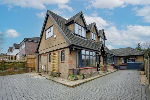 4 bedroom detached house for sale, Bournehall Lane, Bushey, Hertfordshire, WD23