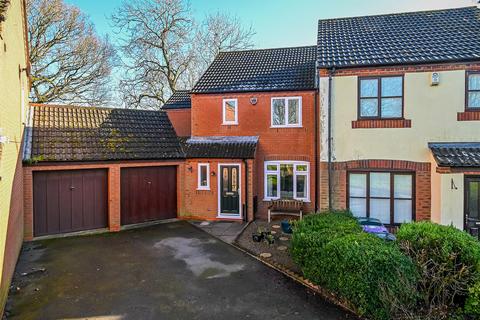 3 bedroom end of terrace house for sale, 8 Danesbrook, Claverley, Wolverhampton