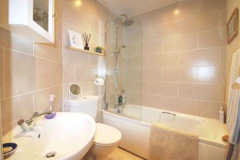 Flat 30, Castle Locks Castle Road, Kidderminster, DY11 6DX