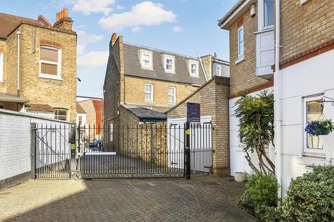 4 bedroom house to rent, Alba Mews, Southfields, SW18