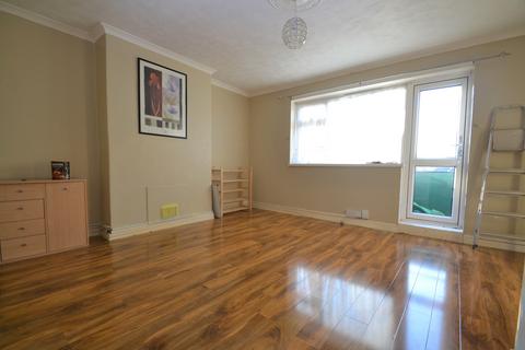 2 bedroom maisonette to rent, Boone Street Lewisham SE13