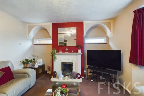 4 bedroom detached house for sale, Fleet Road, Benfleet, SS7