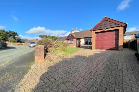 3 bedroom bungalow for sale, Common Lane, Rough Close, Stoke-On-Trent