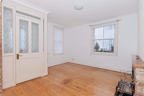 2 bedroom end of terrace house for sale, Western Row, Worthing