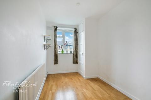 160b Graham Road, London, E8 1BS