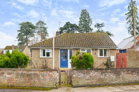 2 bedroom terraced bungalow for sale, The Square, Barrowby, Grantham, Lincolnshire, NG32