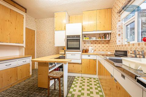 3 Linden Crescent, Stocksbridge, Sheffield, S36 1DF