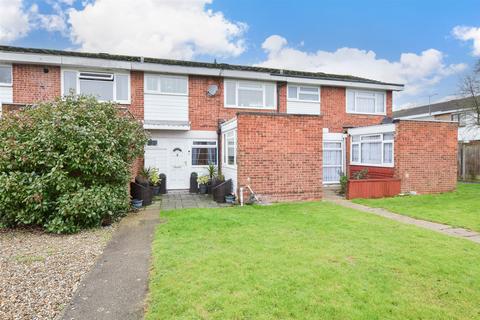 3 bedroom terraced house for sale, Barrie Pavement, Wickford, Essex