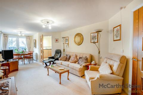 1 bedroom apartment for sale, 27 Dutton Court, Station Approach, Off Station Road, Cheadle Hulme, SK8 5BF