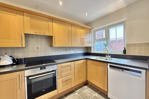 30 Canon Way, Exeter, EX2 8FP