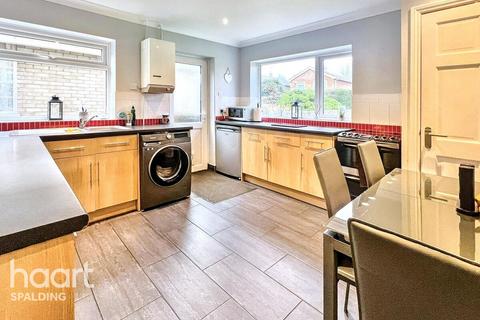 77 Daniels Crescent, Long Sutton, Spalding, PE12 9DR