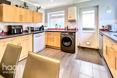77 Daniels Crescent, Long Sutton, Spalding, PE12 9DR