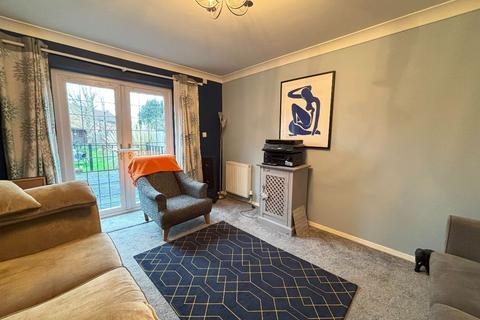 3 bedroom semi-detached house for sale, Prospect Road, Hornchurch