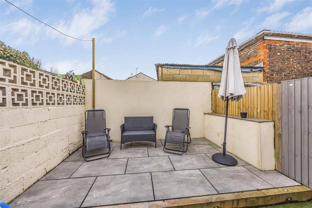 10 Whitworth Road, Portsmouth-Portico Marketing-Slo