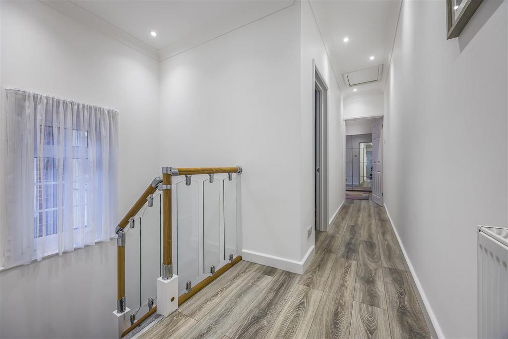 10 Whitworth Road, Portsmouth-Portico Marketing-Slo