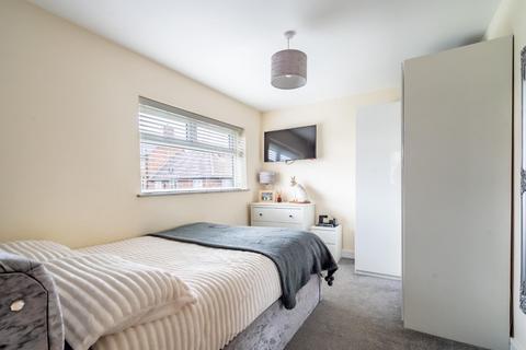 56 Bramham Avenue, York, YO26 5DE