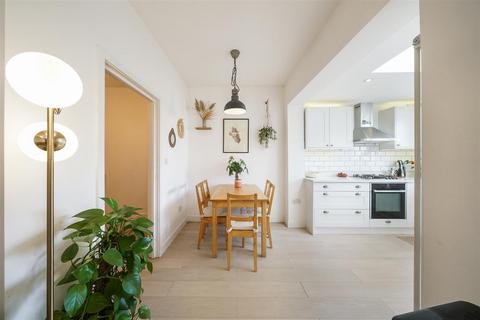 3 bedroom apartment for sale, Brockley Road, London SE4