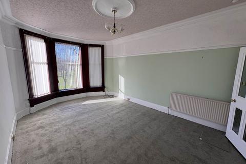 2 bedroom flat to rent, Brodie Park Avenue, Paisley